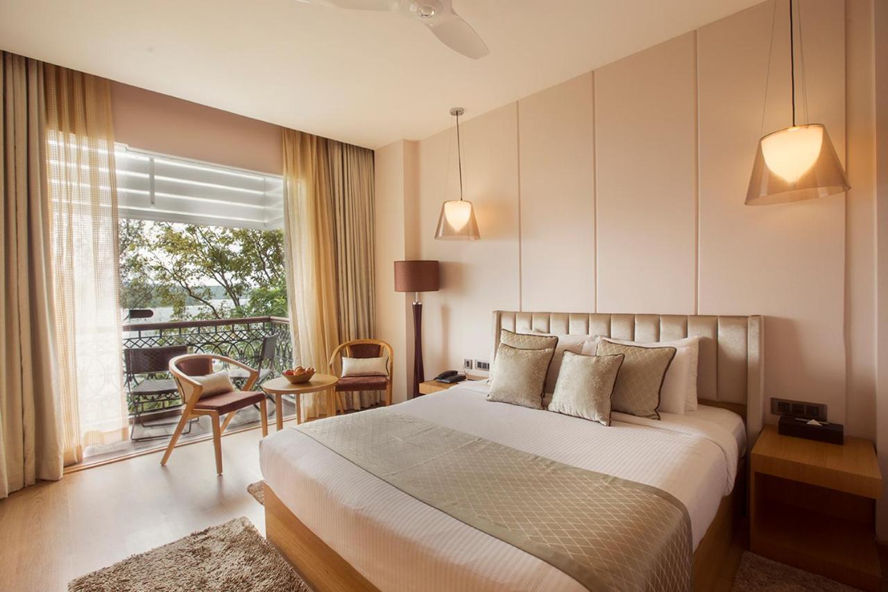 Hotel Sea Shell Port Blair Esterno foto